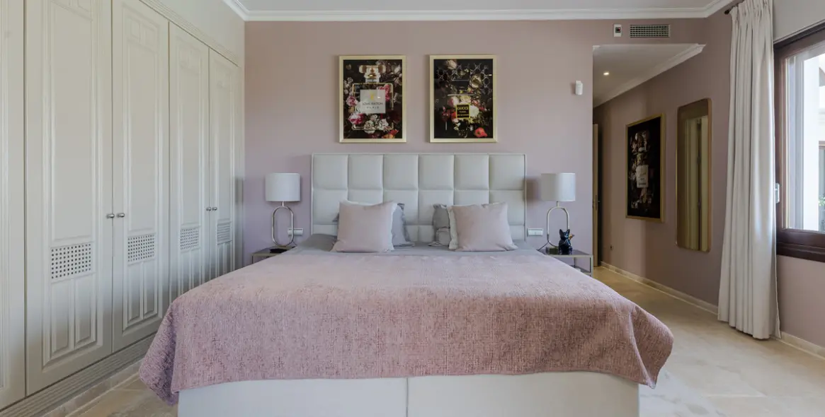 Sale of detached villa in Benahavís 55