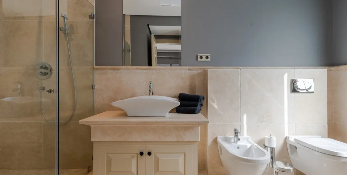 Sale of detached villa in Benahavís 60