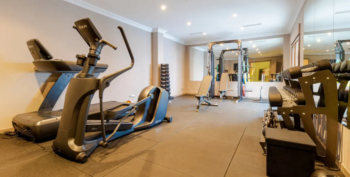 Sale of detached villa in Benahavís 68