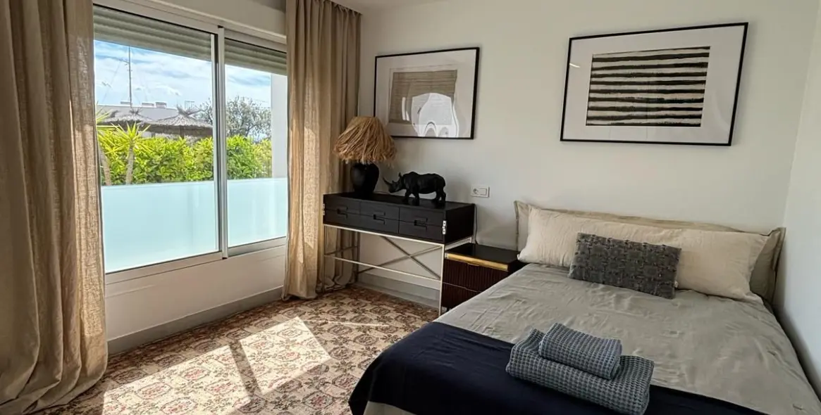 Долгосрочная аренда апартаментов на среднем этаже в Marbella 12