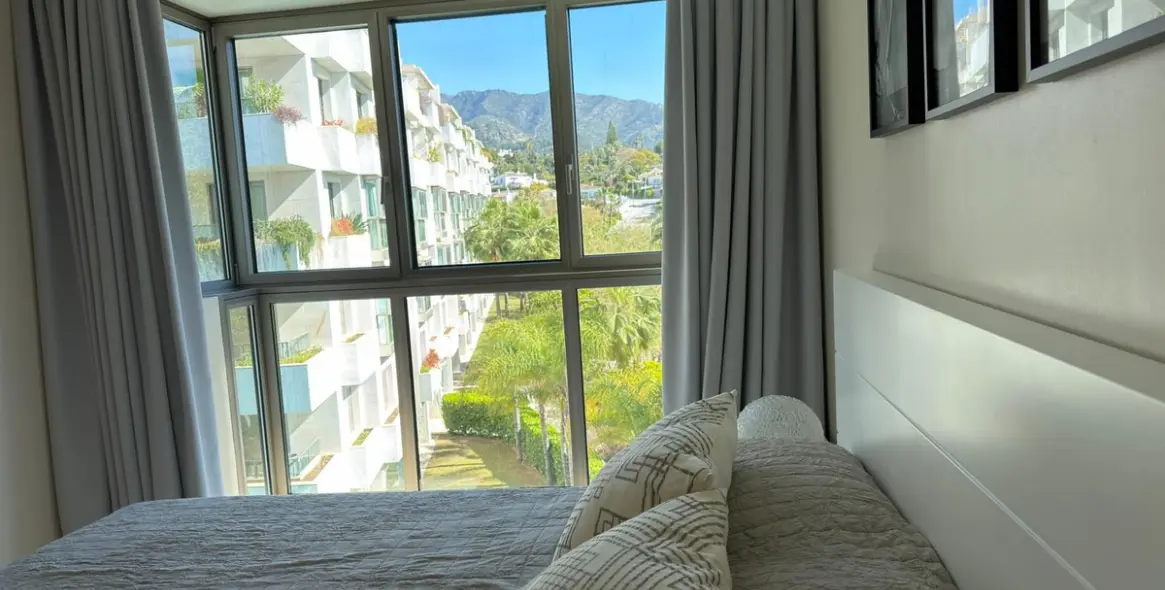 Долгосрочная аренда апартаментов на среднем этаже в Marbella 21