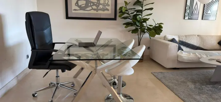Long-term rent of middle floor apartment in Marbella 4
