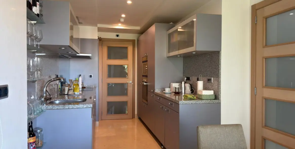 Long-term rent of middle floor apartment in Marbella 14