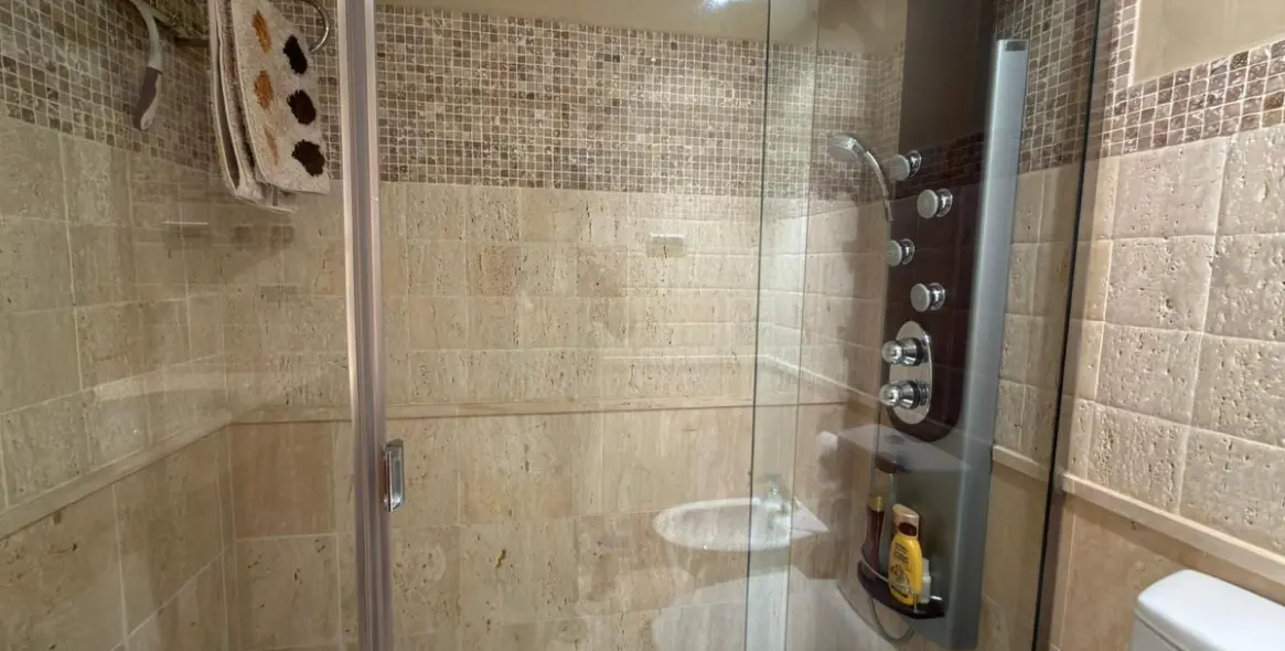 Long-term rent of middle floor apartment in Marbella 26