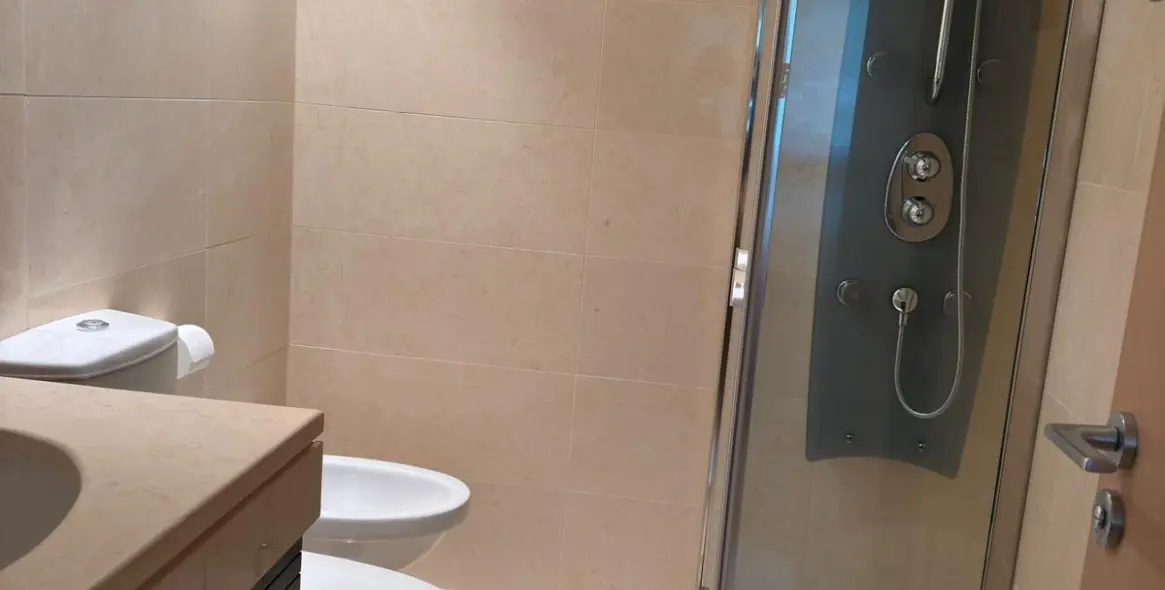 Long-term rent of middle floor apartment in Marbella 30