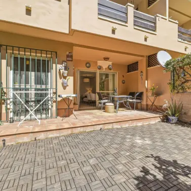 Venta de apartamento en planta baja en Carib Playa