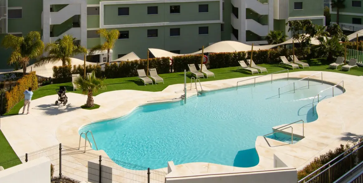 Sale of middle floor apartment in Calanova Golf 8