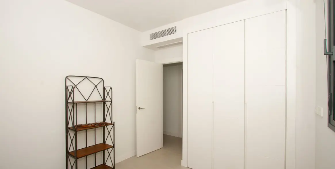 Sale of middle floor apartment in Calanova Golf 11