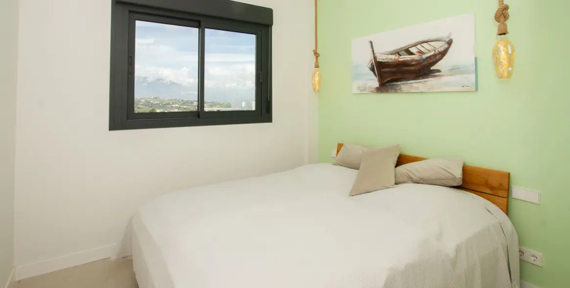 Sale of middle floor apartment in Calanova Golf 16