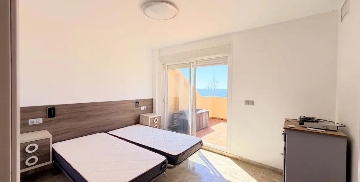 Sale of townhouse in Estepona 31