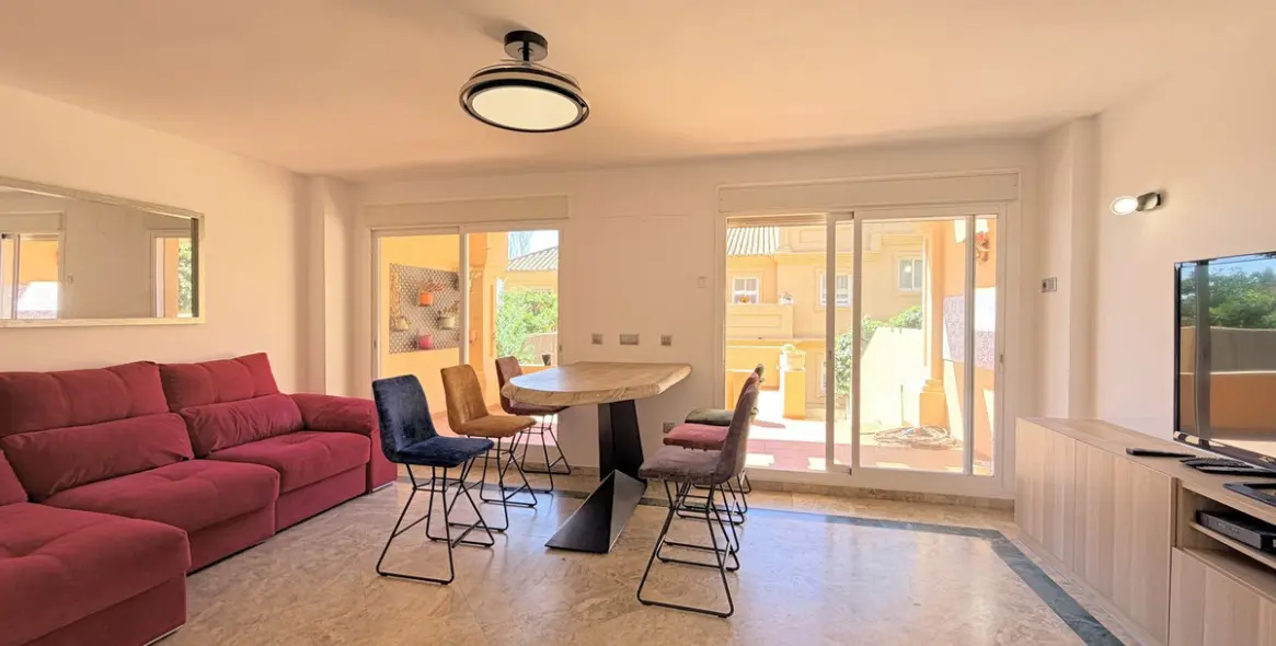 Sale of townhouse in Estepona 38