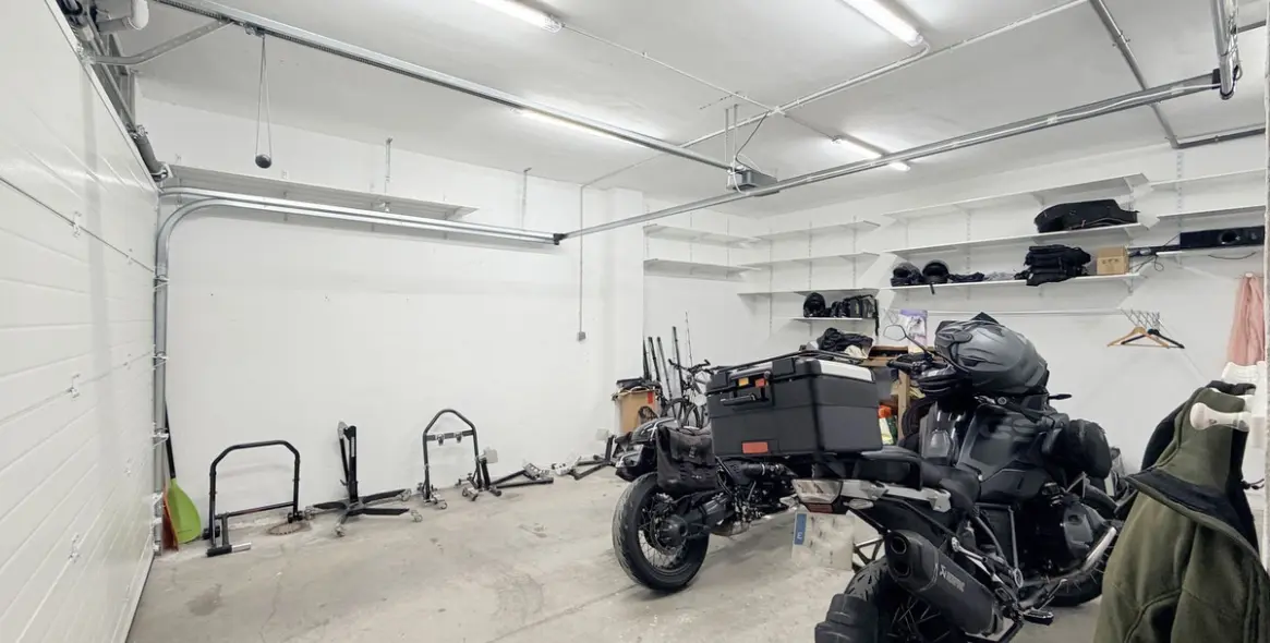 Sale of townhouse in Estepona 41