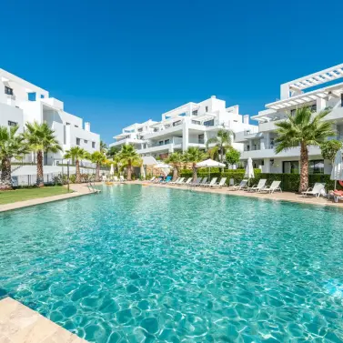 Sale of penthouse in El Paraiso