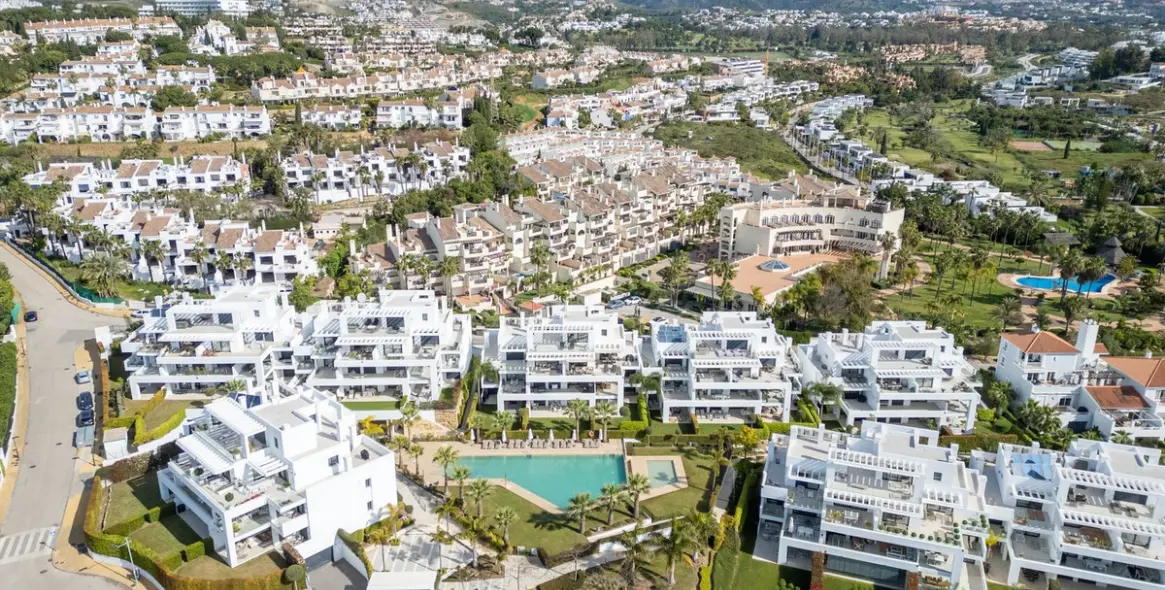 Продажа пентхауса в El Paraiso 36