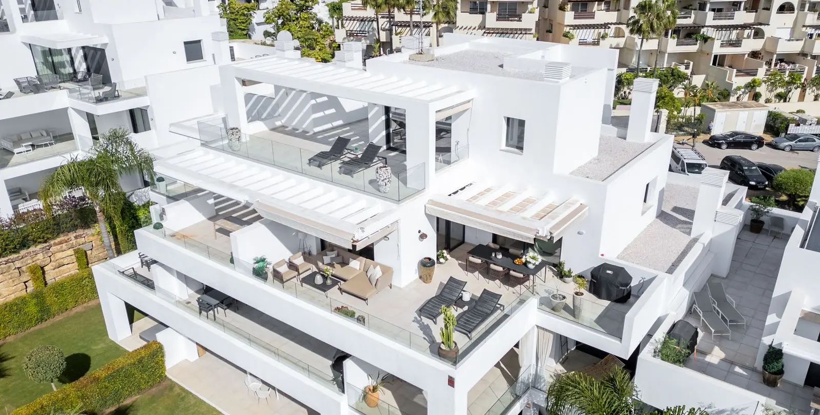 Продажа пентхауса в El Paraiso 2
