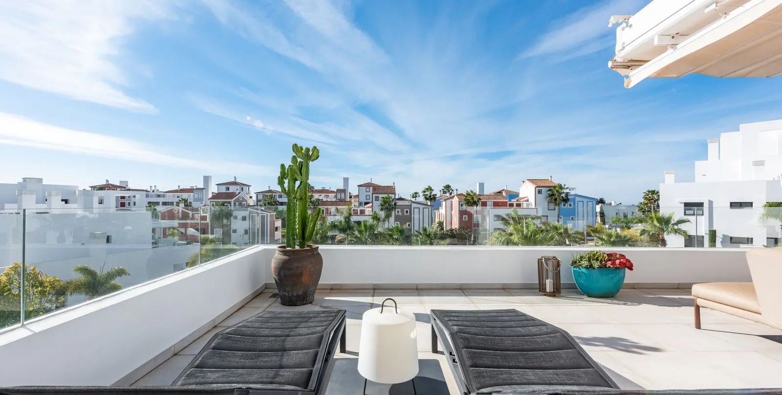 Продажа пентхауса в El Paraiso 26