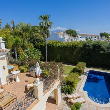 Venta de villa independiente en El Paraiso