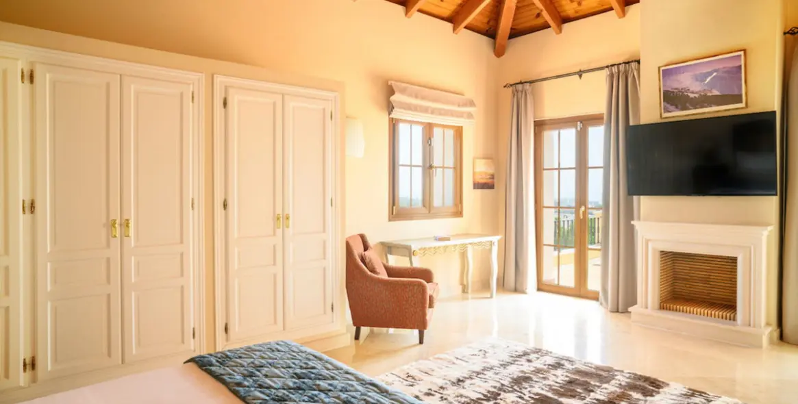 Venta de villa independiente en El Paraiso 41