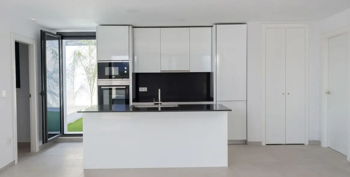 Long-term rent of penthouse duplex in La Quinta 2