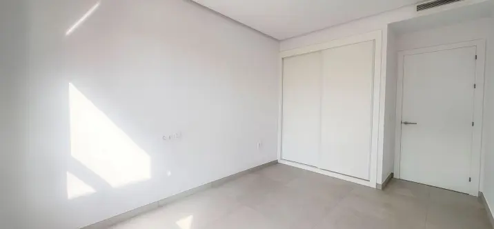 Long-term rent of penthouse duplex in La Quinta 4