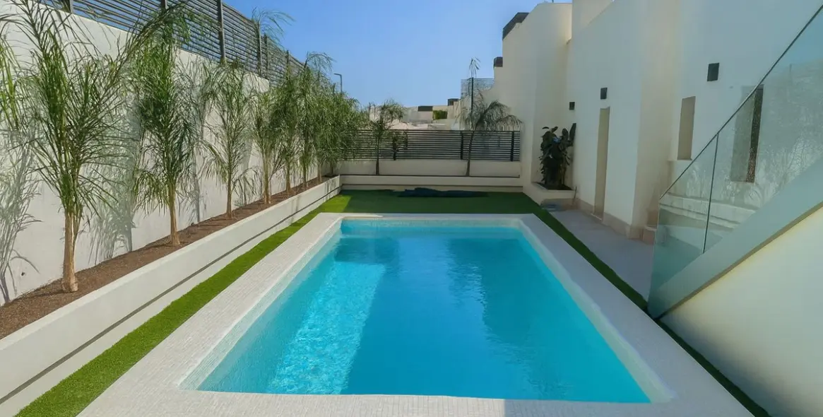 Long-term rent of penthouse duplex in La Quinta 9