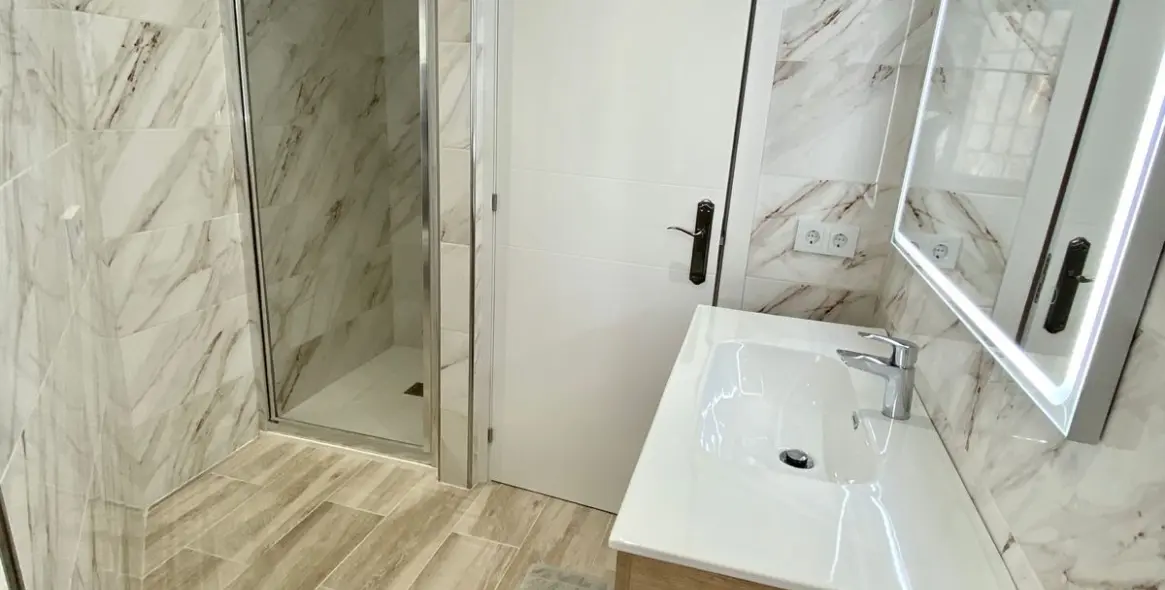 Venta de apartamento en planta baja en Riviera del Sol 23