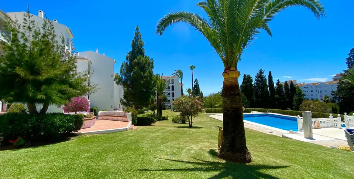 Venta de apartamento en planta baja en Riviera del Sol 36