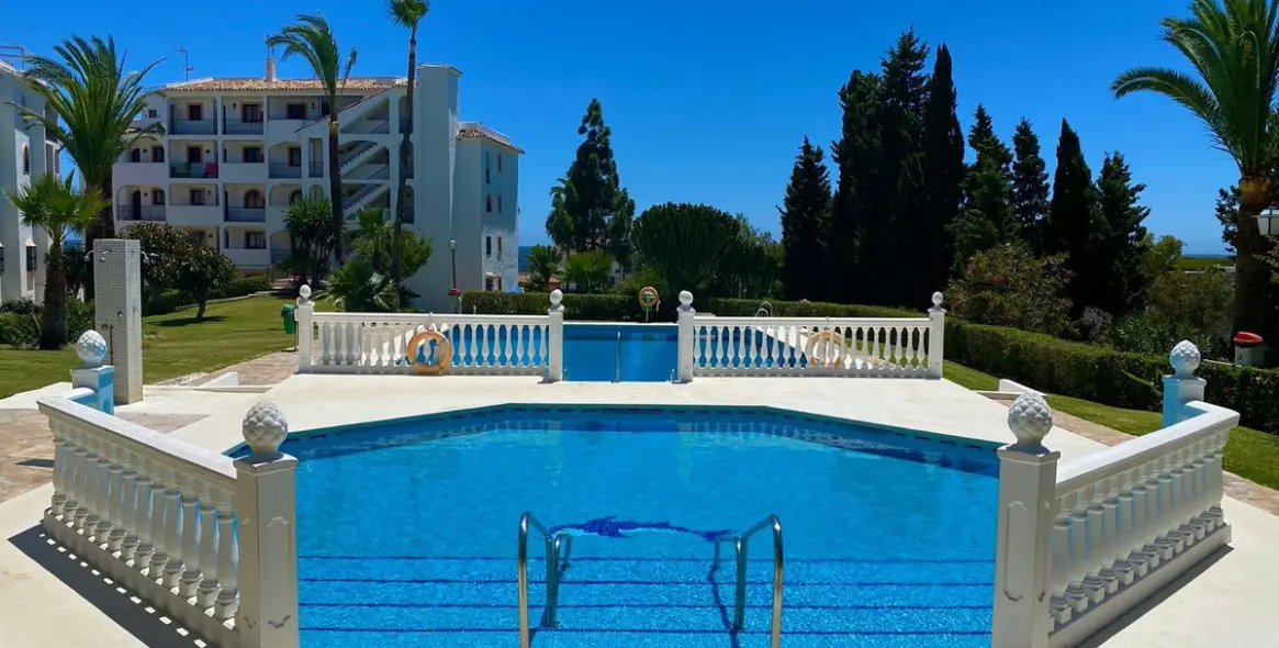 Venta de apartamento en planta baja en Riviera del Sol 42