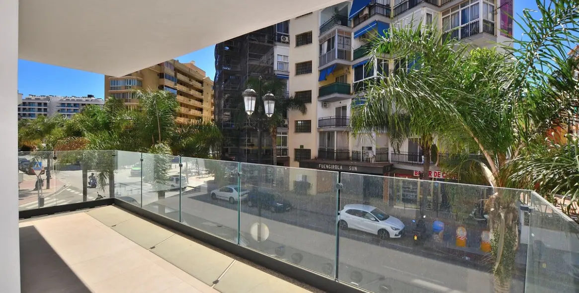 Продажа апартаментов на среднем этаже в Fuengirola 2