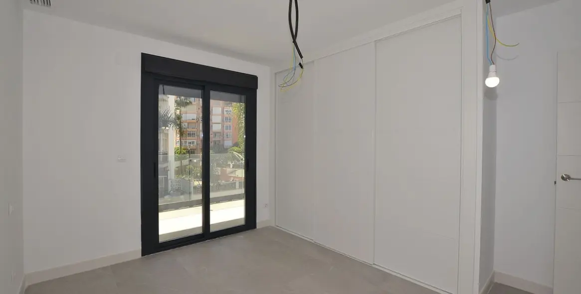 Продажа апартаментов на среднем этаже в Fuengirola 12