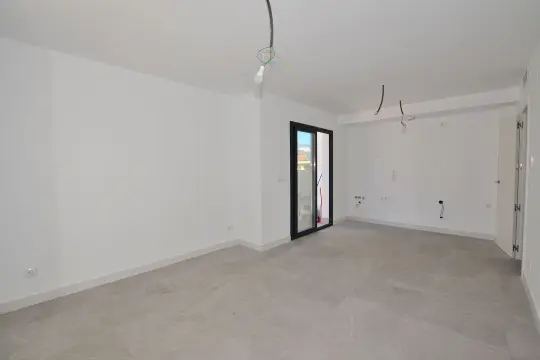 Image 7 thumb