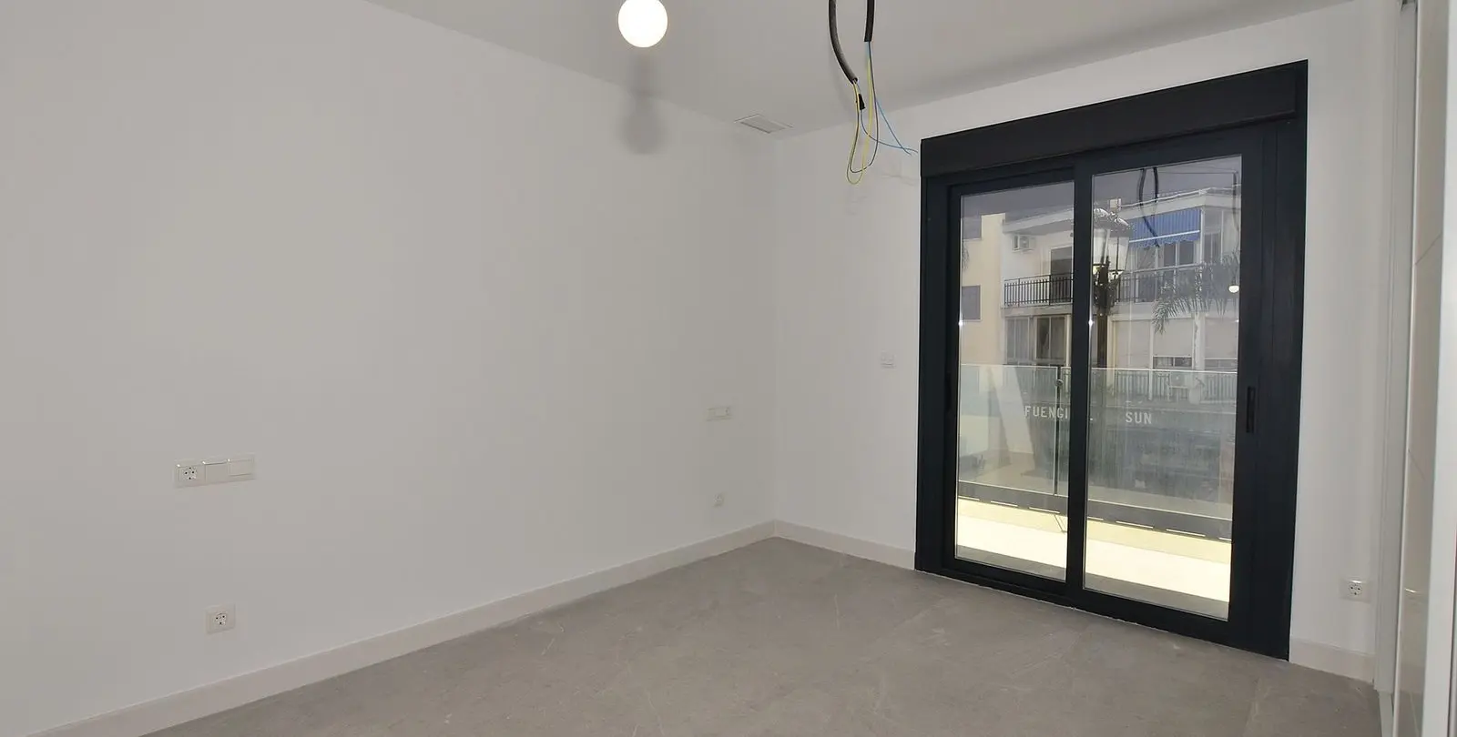 Venta de apartamento en planta media en Fuengirola 13