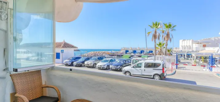 Venta de apartamento en planta media en Benalmadena Costa 3