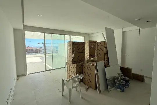 Image 7 thumb
