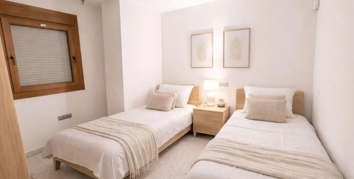 Sale of middle floor apartment in Benalmadena 8