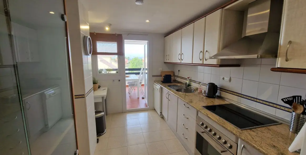 Продажа пентхауса в Estepona 4