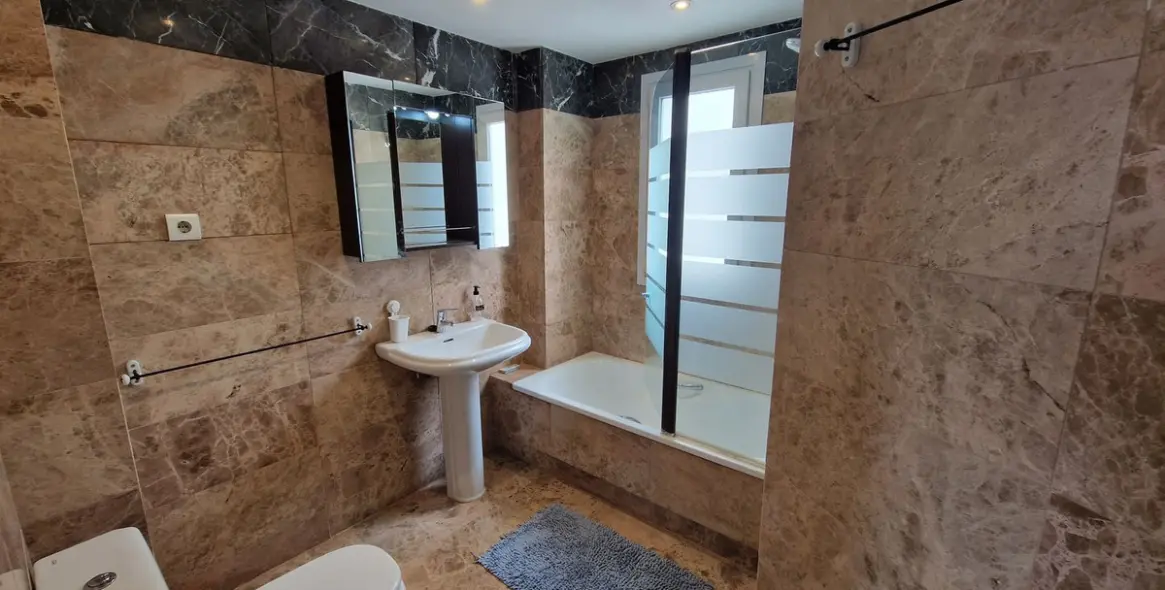 Продажа пентхауса в Estepona 6