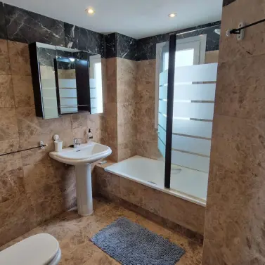 Продажа пентхауса в Estepona