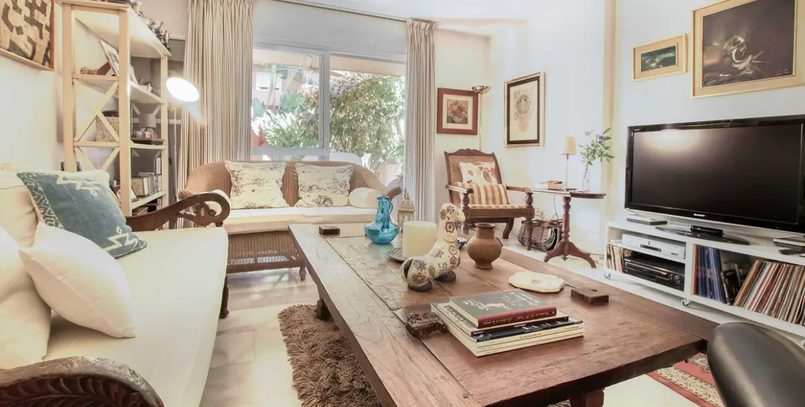 Sale of ground floor apartment in The Golden Mile 4