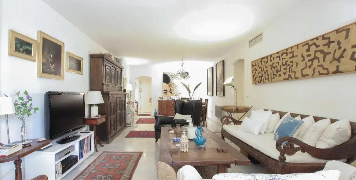 Sale of ground floor apartment in The Golden Mile 15