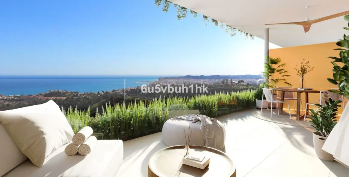 Продажа апартаментов на первом этаже в Fuengirola 1