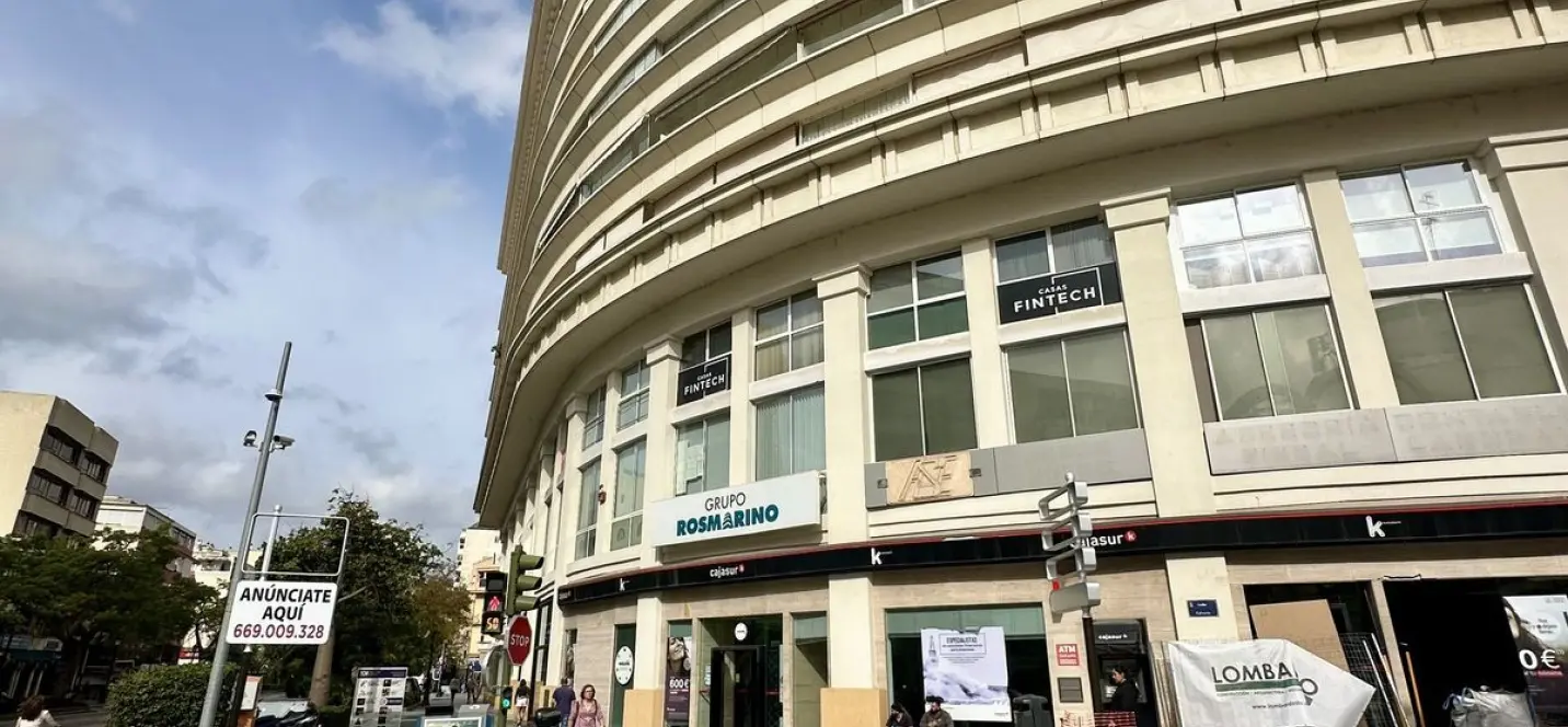 Продажа апартаментов на среднем этаже в Marbella 1