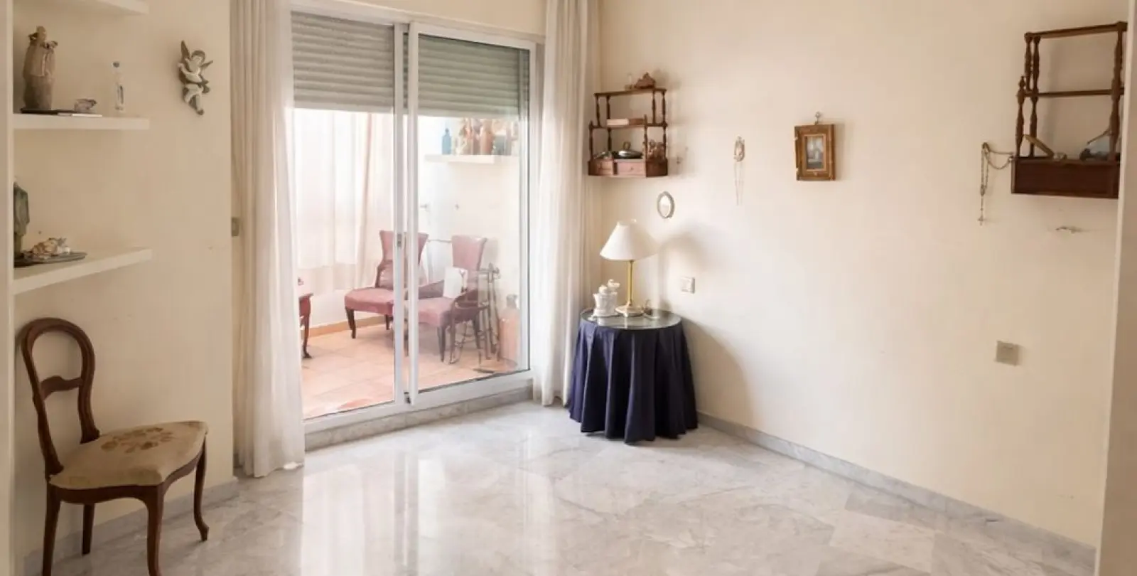 Продажа апартаментов на среднем этаже в Marbella 7