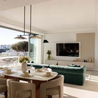 Sale of penthouse duplex in Marbella