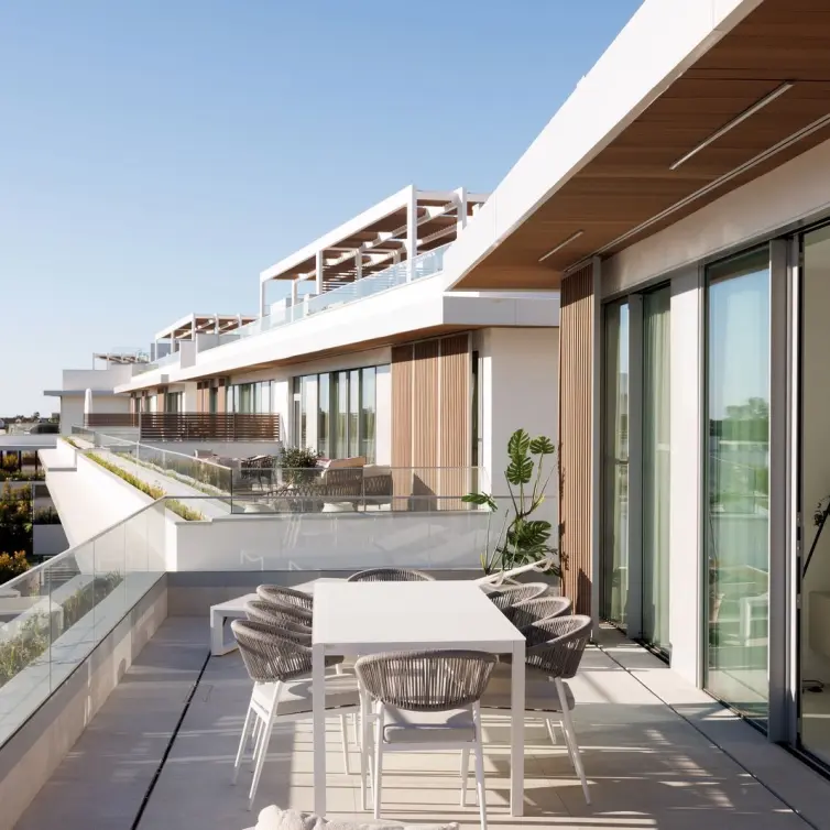 Продажа двухуровневого пентхауса в Marbella