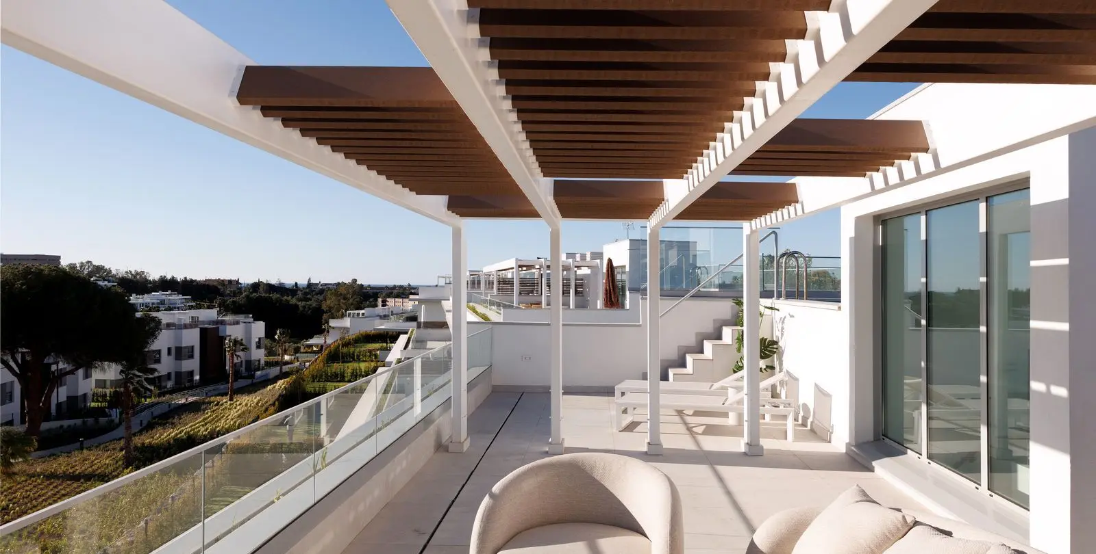 Продажа двухуровневого пентхауса в Marbella 20