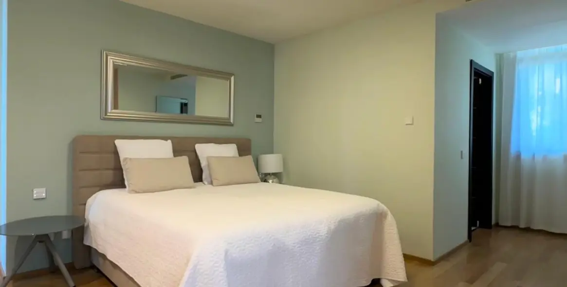 Sale of semi-detached house in The Golden Mile 12