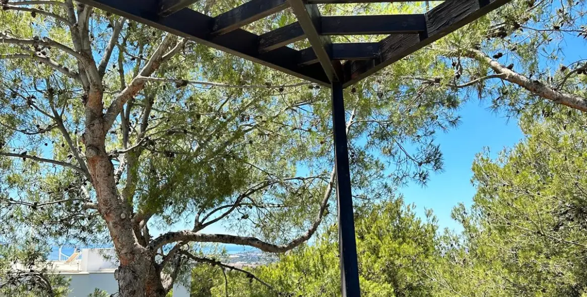 Sale of semi-detached house in The Golden Mile 21