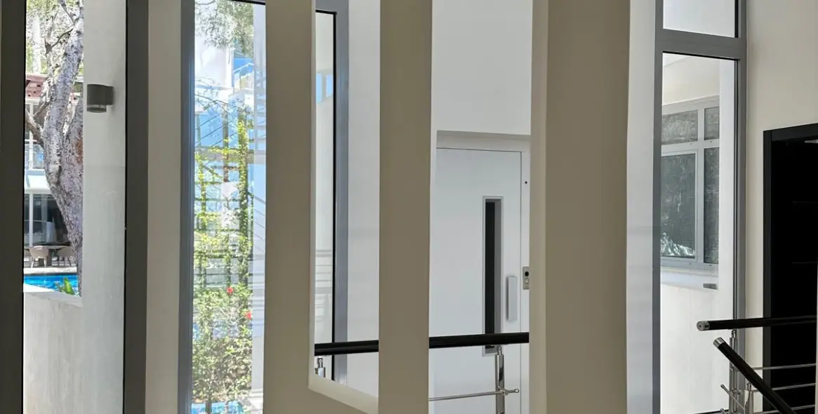 Sale of semi-detached house in The Golden Mile 24