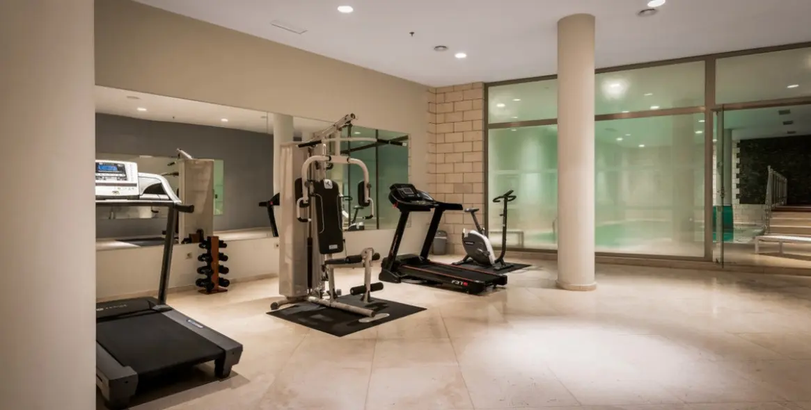 Sale of semi-detached house in The Golden Mile 27